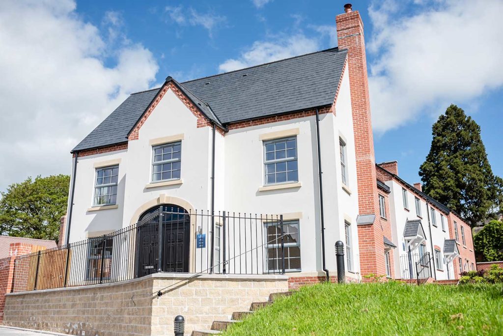 July 2020 Sees Largest Sales Boom for UK Housing Market in a Decade!