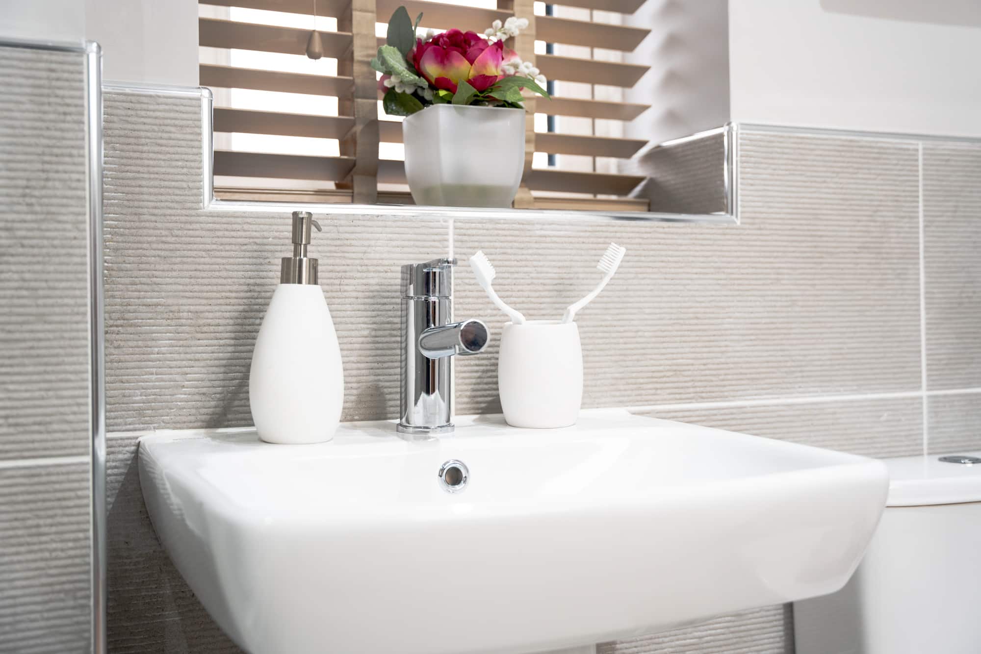 Bathroom Decor Trends to Upgrade Your At-Home Retreat